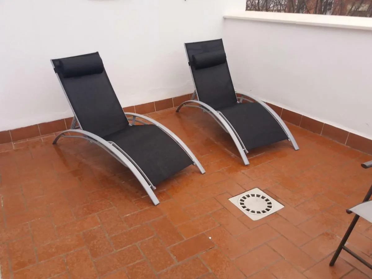 Atico Con Terraza En Alameda De Hercules Sevilla Apartmán