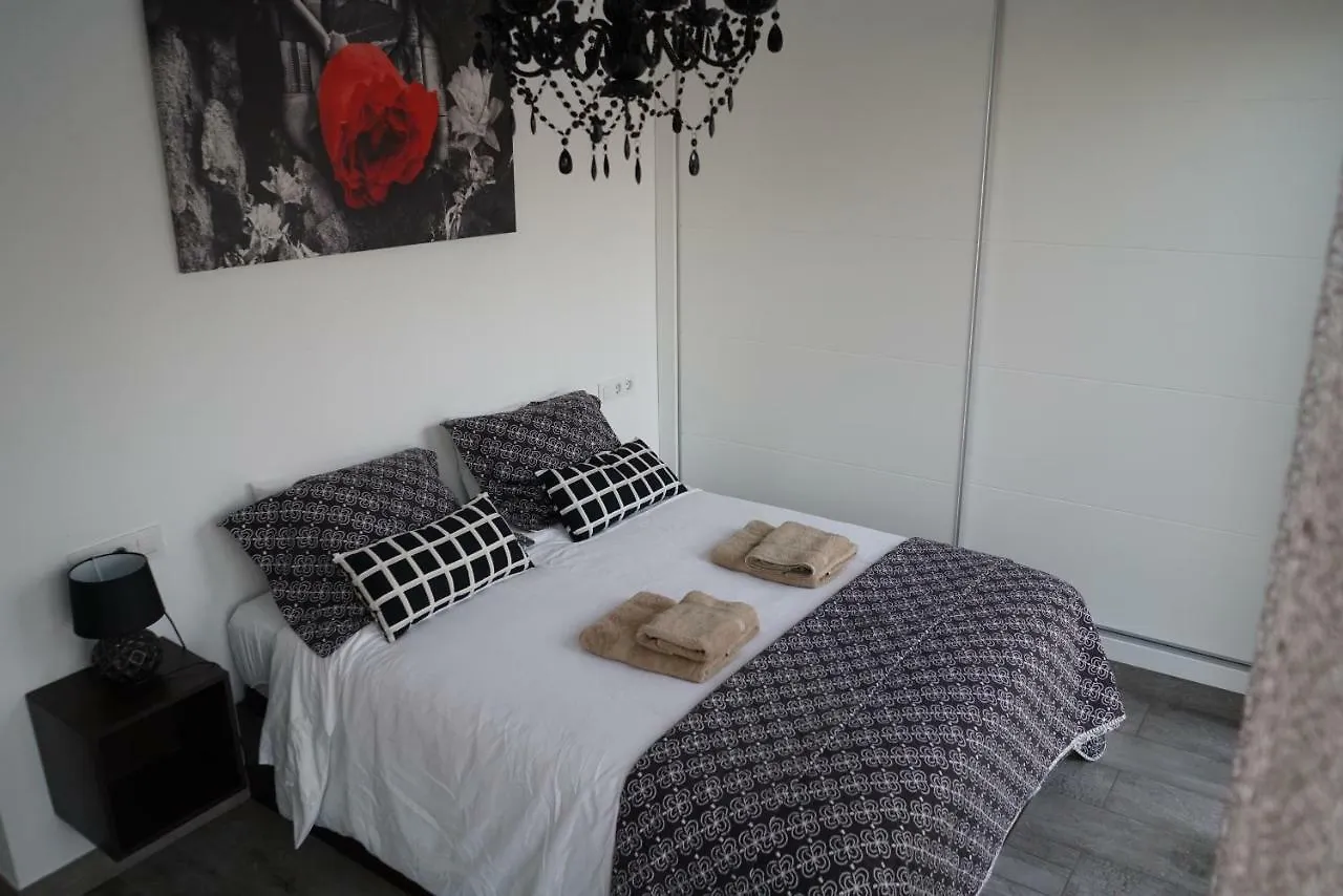Apartmán Atico Con Terraza En Alameda De Hercules Sevilla Španělsko