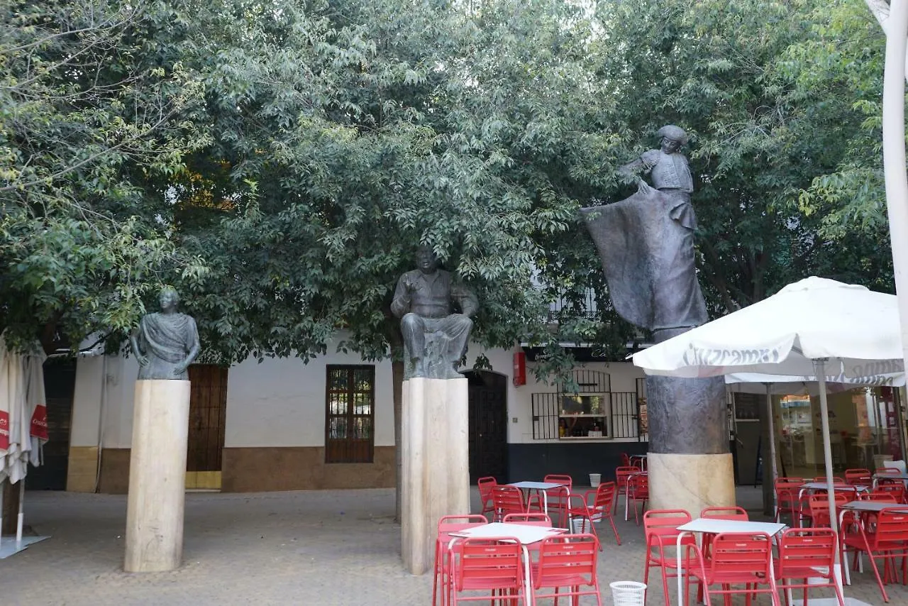 Atico Con Terraza En Alameda De Hercules Sevilla Apartmán
