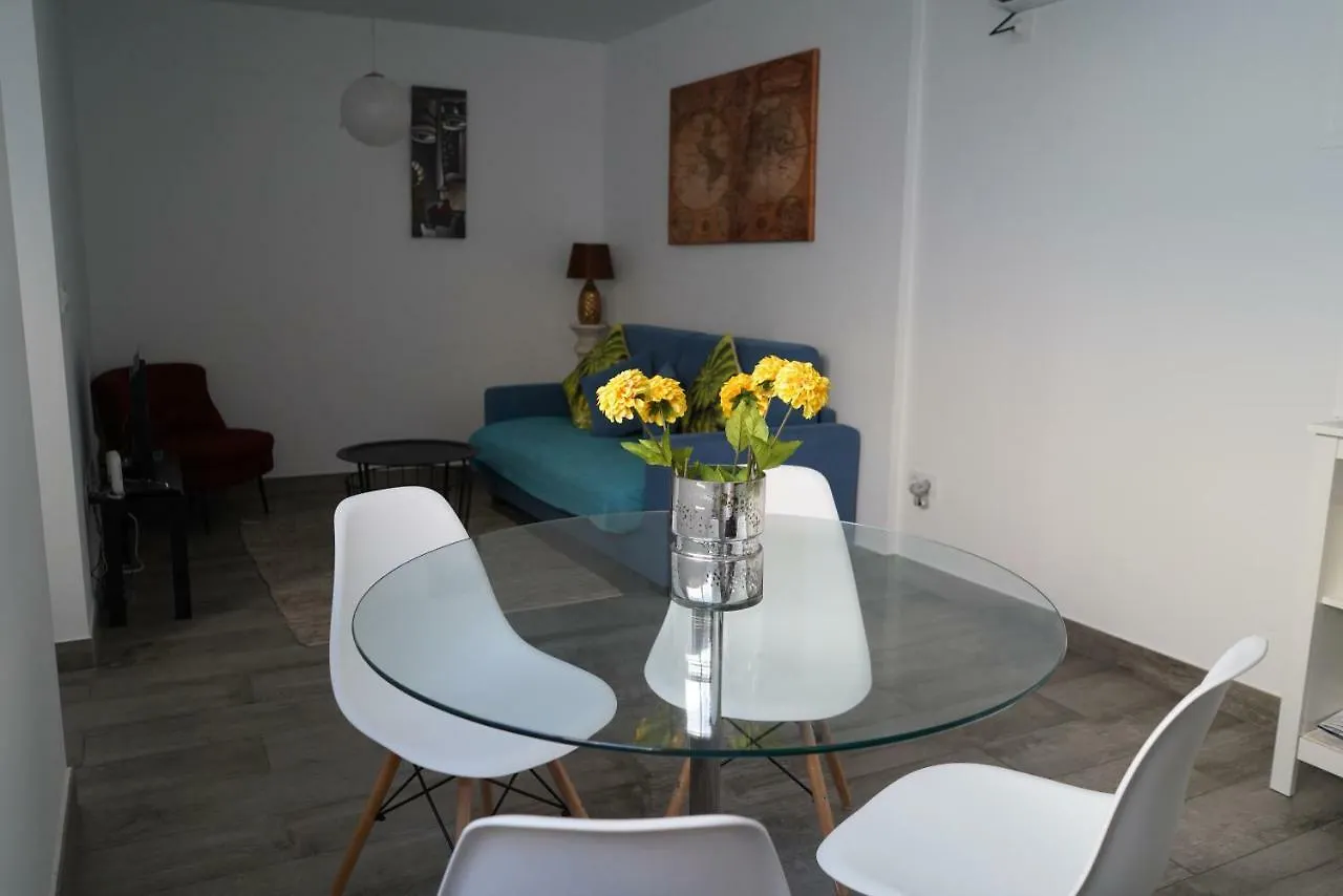 Atico Con Terraza En Alameda De Hercules Sevilla